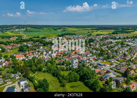 Vue aérienne d'Adelsried, un village près d'Augsbourg Banque D'Images