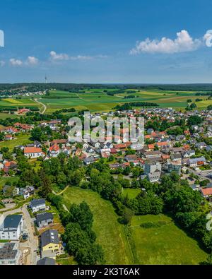 Vue aérienne d'Adelsried, un village près d'Augsbourg Banque D'Images