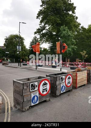 Projet d'espace urbain de Dulwich. Fermetures de routes perméables permettant aux piétons et aux cyclistes de passer créant un quartier à faible circulation. Banque D'Images