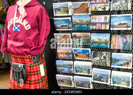 Boutique touristique vendant des souvenirs Glasgow, Écosse, Royaume-Uni Banque D'Images