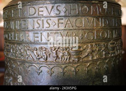 La cloche de l'église Piagnona dans le musée de San Marco Florence Italie Banque D'Images