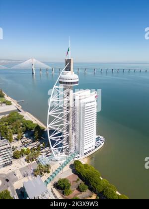 Images aériennes de la Tour Vasco da Gama au Parc des Nations de Lisbonne (Parque das Nações) Banque D'Images