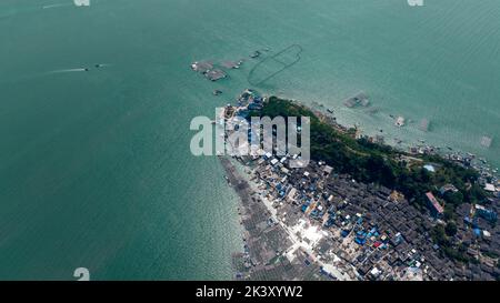 NINGDE, CHIAN - 24 SEPTEMBRE 2022 - vue aérienne de l'île de Zhujiang, un ancien village de Xiapu, dans la ville de Ningde, province de Fujian, Chine, 24 sept. 202 Banque D'Images