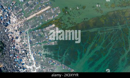 NINGDE, CHIAN - 24 SEPTEMBRE 2022 - vue aérienne de l'île de Zhujiang, un ancien village de Xiapu, dans la ville de Ningde, province de Fujian, Chine, 24 sept. 202 Banque D'Images