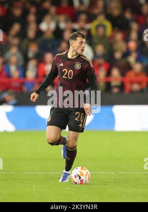 27 septembre 2022 ; Bramall Lane, Sheffield, Yourkshire, Angleterre. International U-21 football amical, Angleterre contre Allemagne: Lazar Samardzic d'Allemagne Banque D'Images