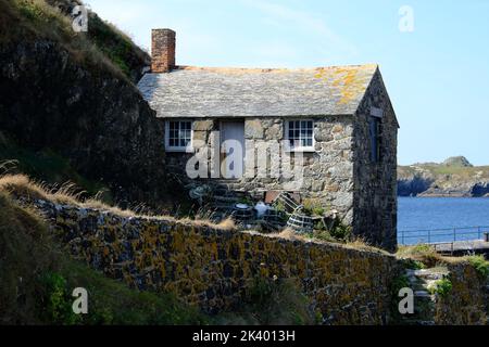 Cabane de pêche historique à côté du port de Million, dans les Cornouailles Banque D'Images