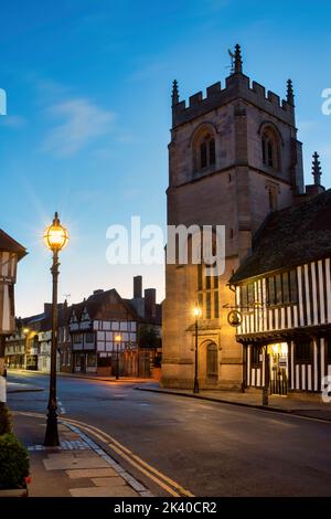 La chapelle Guild à l'aube, Church Street, Stratford-upon-Avon, Warwickshire, Angleterre Banque D'Images