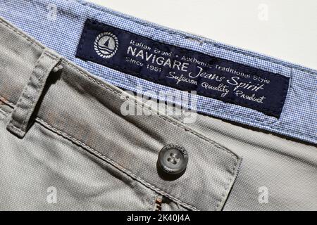 Étiquette de vêtements NAVIGARE. Navigare est une marque italienne de mode Sportswear et Loisirs de N61 S.r.l. - Italie Banque D'Images