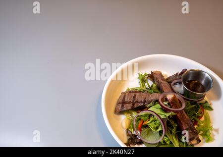 Images de foodie sur fond gris Banque D'Images