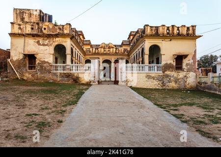 Extérieur d'un vieux haveli à Mandawa, Rajasthan, Inde, Asie Banque D'Images