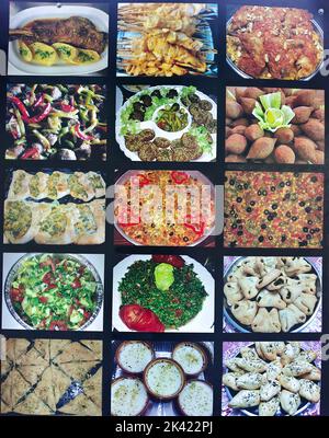 Plusieurs assiettes de nourriture turque formant une fresque Banque D'Images