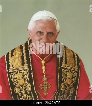 Pape Benoît XVI Joseph Aloisius Ratzinger, Cité du Vatican 2005 Banque D'Images