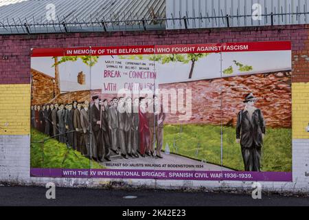 XV brigade internationale Guerre civile espagnole, murale, mur de solidarité, rue Northumberland, Belfast, Irlande du Nord, Royaume-Uni Banque D'Images