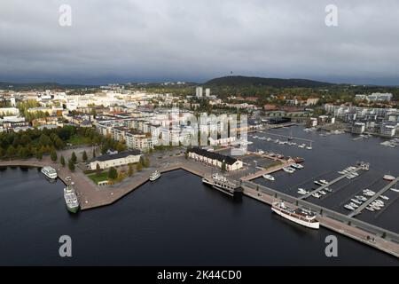 Paysage de drone aérien de la ville de Kuopio dans l'est de la finlande., Norrthern Savonia Banque D'Images