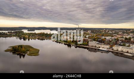 Paysage de drone aérien de la ville de Kuopio dans l'est de la finlande., Norrthern Savonia Banque D'Images