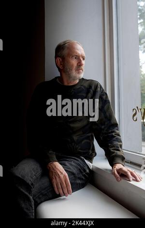 Le photographe Anton Corbijn présente une série de portraits dans l'exposition l'angle humain de Sotheby's à Stockholm, en Suède, sur 28 septembre 2022. P Banque D'Images