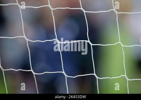 Gros plan sur le filet de but du football Banque D'Images
