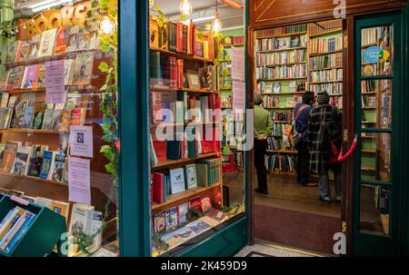 Fenêtre de la librairie sur Charing Cross Rd, Londres Banque D'Images