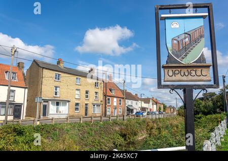 Panneau Village, New Road, Upwell, Norfolk, Angleterre, Royaume-Uni Banque D'Images