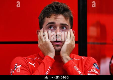 Singapour. 30th septembre 2022. Charles Leclerc (mon) Ferrari. 30.09.2022. Formula 1 World Championship, Rd 17, Grand Prix de Singapour, Marina Bay Street circuit, Singapour, Practice Day. Le crédit photo devrait se lire: XPB/Alamy Live News. Crédit : XPB Images Ltd/Alamy Live News Banque D'Images