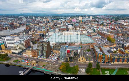 Vue aérienne de l'horizon urbain du centre-ville de Glasgow, Écosse, Royaume-Uni Banque D'Images