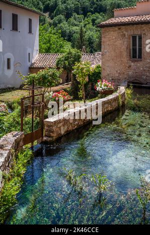 Rasiglia. Petit village des sources. Ombrie Banque D'Images