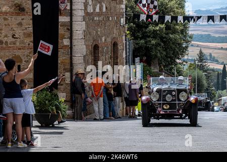 1929 OM 665 S mm Superba 2000 participant à la mille Miglia 2022 Banque D'Images