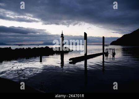 Coucher de soleil à Taylor Shellfish Farm Chuckanut Drive, Washington Banque D'Images