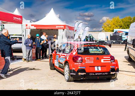 Vendôme, France. 30th septembre 2022. 06 MARGAILLAN Hugo, MARSAULT Laetitia, Citroën C3 Rally2, ambiance au cours du Rallye coeur de France 2022, 7th tour du Championnat de France des Rallyes 2022, de 29 septembre à 01 octobre à Vendôme, France - photo Bastien Roux / DPPI crédit: DPPI Media/Alay Live News Banque D'Images