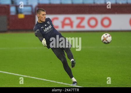 Birmingham, Royaume-Uni. 30th septembre 2022. Ted Cann #30 de West Bromwich Albion pendant l'échauffement avant le match Premier League 2 U23 Aston Villa vs West Bromwich Albion à Villa Park, Birmingham, Royaume-Uni, 30th septembre 2022 (photo de Gareth Evans/News Images) à Birmingham, Royaume-Uni le 9/30/2022. (Photo de Gareth Evans/News Images/Sipa USA) Credit: SIPA USA/Alay Live News Banque D'Images