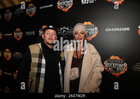 Crawley, Royaume-Uni. Vendredi 30 septembre 2022. Les célébrités brave les frayères à Tulleys Shocktober Fest, soirée de lancement VIP. Credit: Thomas Faull/Alamy Live News Banque D'Images