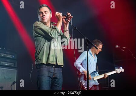 Manchester, Royaume-Uni. 230th septembre 2022 . Richard Archer, Steve Kemp, Kai Stephens, Ross Phillips du groupe Hard-Fi jouent leur premier spectacle en 8 ans, dans le cadre du Neighborhood Festival Launch Party, au New Century Hall, à Manchester, le vendredi 30th septembre. Manchester. 2022-09-30. Crédit : Gary Mather/Alay Live News Banque D'Images