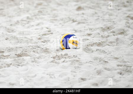 Paris, France. 30th septembre 2022. Illustration du ballon de l'Italie pendant le volley-ball Beach Pro Tour Elite 16, au stade Roland-Garros, à Paris, France sur 30 septembre 2022. Crédit : Victor Joly/Alamy Live News Banque D'Images