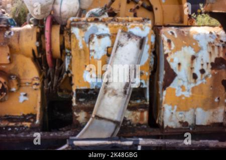 Vieillissement, ère numérique, qualité supérieure, accrocheur, se démarquer, image de trou d'épingle haute résolution de métal rouillé coloré. Photographie sans Lens Banque D'Images