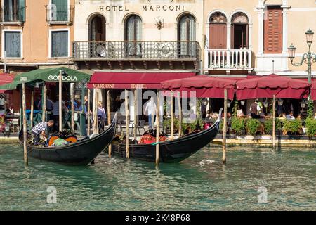 VENISE, ITALIE - OCTOBRE 12 : vue sur l'hôtel Marconil à Venise sur 12 octobre 2014. Personnes non identifiées. Banque D'Images