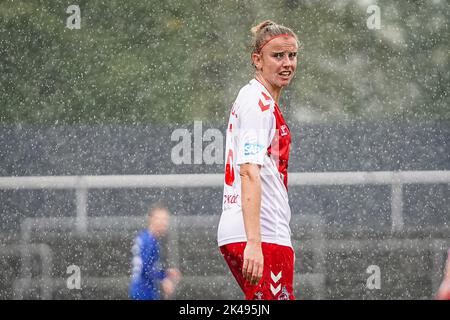 Cologne, Allemagne. 01st octobre 2022. Cologne, Allemagne, 1 octobre 2022: Myrthe Moorrees (6 Koeln) pendant le match FLYERALARM Frauen-Bundesliga entre 1. FC Koeln et turbine Potsdam au stade Franz-Kremer à Cologne. (Norina Toenges/Sports Press photo/SPP) crédit: SPP Sport Press photo. /Alamy Live News Banque D'Images