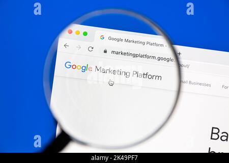 Ostersund, Suède - 29 juillet 2022: Site de la plate-forme de marketing Google sur un écran d'ordinateur. Google Marketing Platform est une publicité en ligne et l'analy Banque D'Images