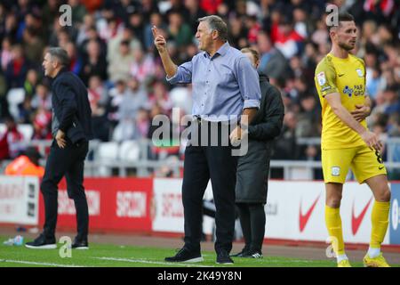 Sunderland, Royaume-Uni. 01st octobre 2022. Tony Mowbray Directeur de Sunderland pendant le match de championnat Sky Bet Sunderland vs Preston North End au stade de Light, Sunderland, Royaume-Uni, 1st octobre 2022 (photo de Dan Cooke/News Images) à Sunderland, Royaume-Uni, le 10/1/2022. (Photo de Dan Cooke/News Images/Sipa USA) crédit: SIPA USA/Alay Live News Banque D'Images