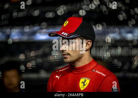 Marina Bay, Singapour, 01st octobre 2022, Charles Leclerc, de Monaco concurrence la Scuderia Ferrari. Qualification, partie 17 du championnat de Formule 1 2022. Crédit : Michael Potts/Alay Live News Banque D'Images