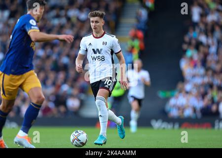 Craven Cottage, Fulham, Londres, Royaume-Uni. 1st octobre 2022. Premier League football, Fulham versus Newcastle United; Tom Cairney of Fulham Credit: Action plus Sports/Alay Live News Banque D'Images