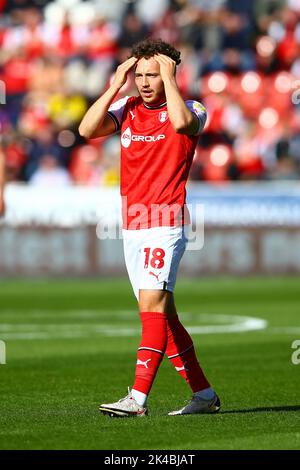 AESSEAL New York Stadium, Rotherham, Angleterre - 1st octobre 2022 Ollie Rathbone (18) de Rotherham - pendant le match Rotherham v Wigan, Sky Bet Championship, 2022/23, AESSEAL New York Stadium, Rotherham, Angleterre - 1st octobre 2022 Credit: Arthur Haigh/WhiteRosePhotos/Alay Live News Banque D'Images