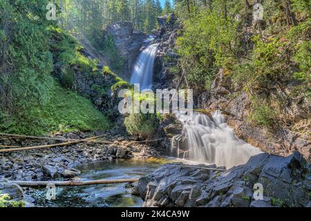 Les chutes Albas dans le lac Shuswap, Okanagan, Colombie-Britannique, Canada Banque D'Images