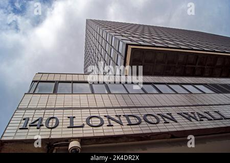 140 London Wall, immeuble de bureaux dans la City de Londres, East London, architecture. Banque D'Images