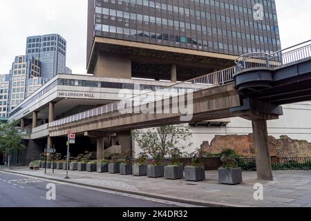 140 London Wall, immeuble de bureaux dans la City de Londres, East London, architecture. Banque D'Images