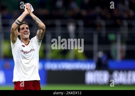 Milan, Italie. 01st octobre 2022. Nicolo Zaniolo d'AS Roma célèbre après avoir remporté la série Un match entre le FC Internazionale et comme Roma au Stadio Giuseppe Meazza sur 1 octobre 2022 à Milan Italie . Credit: Marco Canoniero / Alamy Live News Banque D'Images