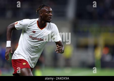 Milan, Italie. 01st octobre 2022. Tammy Abraham d'AS Roma regarde pendant la série Un match de football entre le FC Internazionale et comme Roma au Stadio Giuseppe Meazza sur 1 octobre 2022 à Milan Italie . Credit: Marco Canoniero / Alamy Live News Banque D'Images