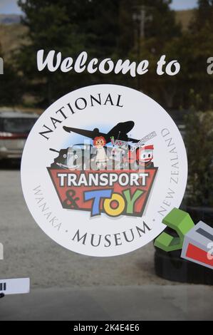 Le logo du New ZealandÕs National transport & Toy Museum à Wanaka, Otago se trouve sur l'île sud de la Nouvelle-Zélande. Le musée est le résultat de on Banque D'Images