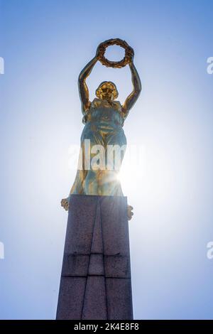 Ville de Luxembourg (Lëtzebuerg; Luxembourg) : Monument du souvenir (Gëlle FRA) dans la vieille ville de Luxembourg Banque D'Images