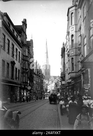 Vue depuis le nord de l'Allemagne, Lübeck. Breite Strasse, Jacobicirche. Pays nordiques Banque D'Images