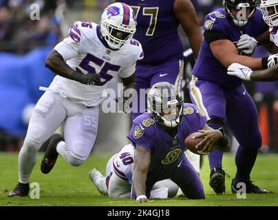 Buffalo Bills linebacker Von Miller (40) rushes on defense during an NFL  football game against the Kansas City Chiefs Sunday, Oct. 16, 2022, in  Kansas City, Mo. (AP Photo/Peter Aiken Stock Photo - Alamy